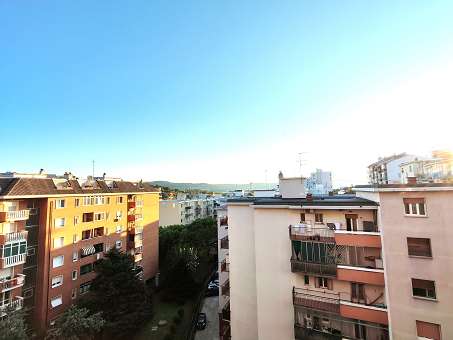 Appartamento in Affitto a Valmaura - Splendida Vista Panoramica